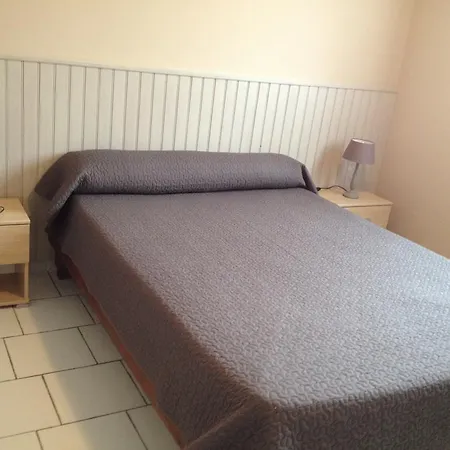 بيت للعطل Village De Gites Le Chatenet