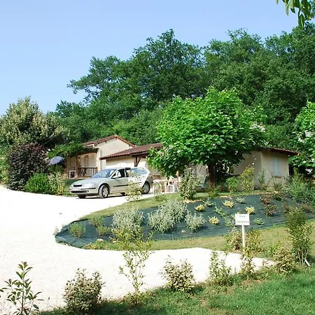 Village De Le Chatenet Thonac