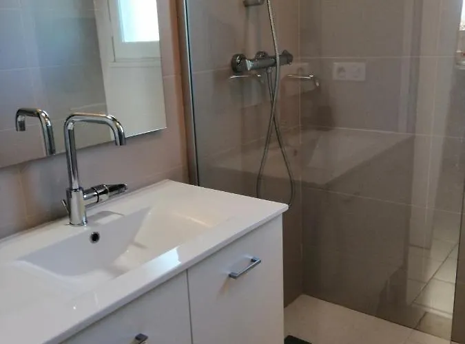 Village De Le Chatenet Semesterbostad *