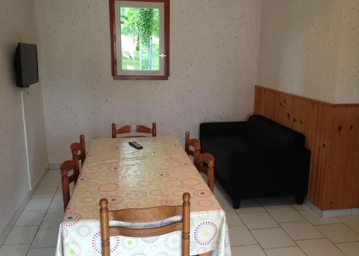 Village De Le Chatenet Thonac