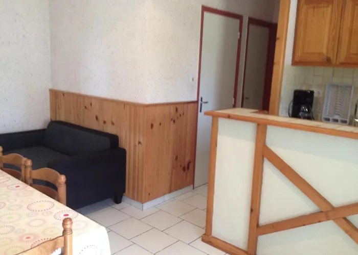 Village De Le Chatenet Thonac