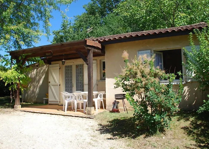 Prázdninový dům Village De Le Chatenet *