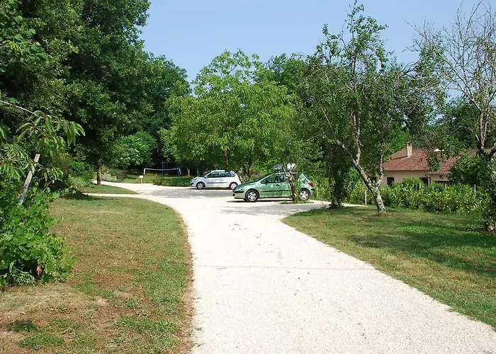 Semesterbostad Village De Le Chatenet Thonac